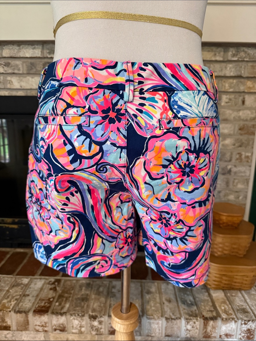 Lilly Pulitzer Women’s Jayne Stretch Shorts Boho Bateau NWT - Picture 4 of 5